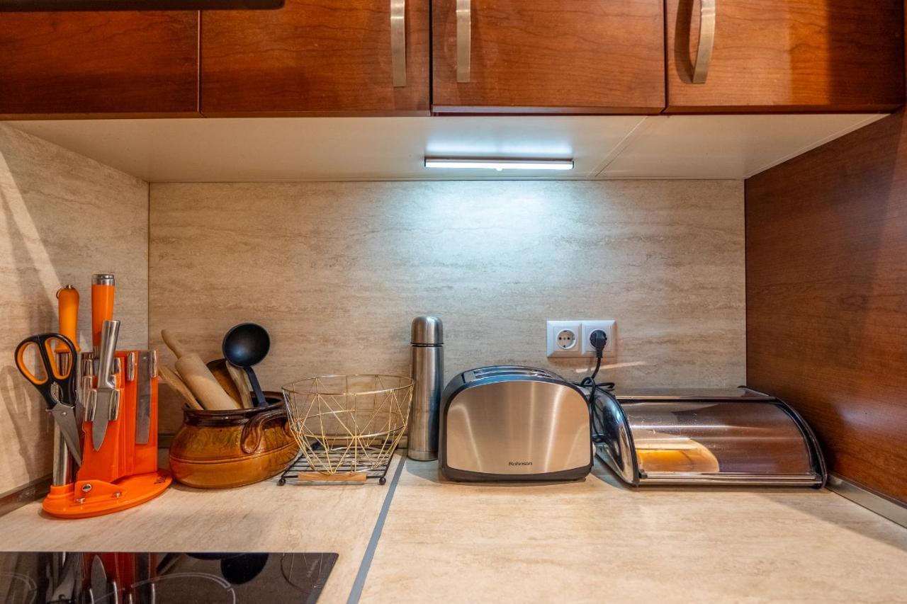 Premium Comfy 2Bdr Apt - Free Parking - Fast Wi-Fi Sofia Eksteriør bilde