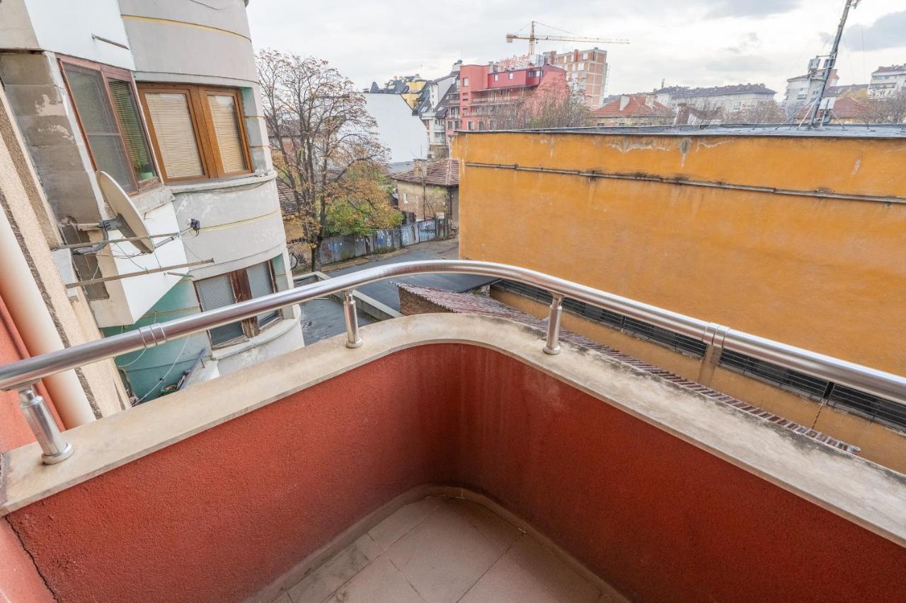 Premium Comfy 2Bdr Apt - Free Parking - Fast Wi-Fi Sofia Eksteriør bilde