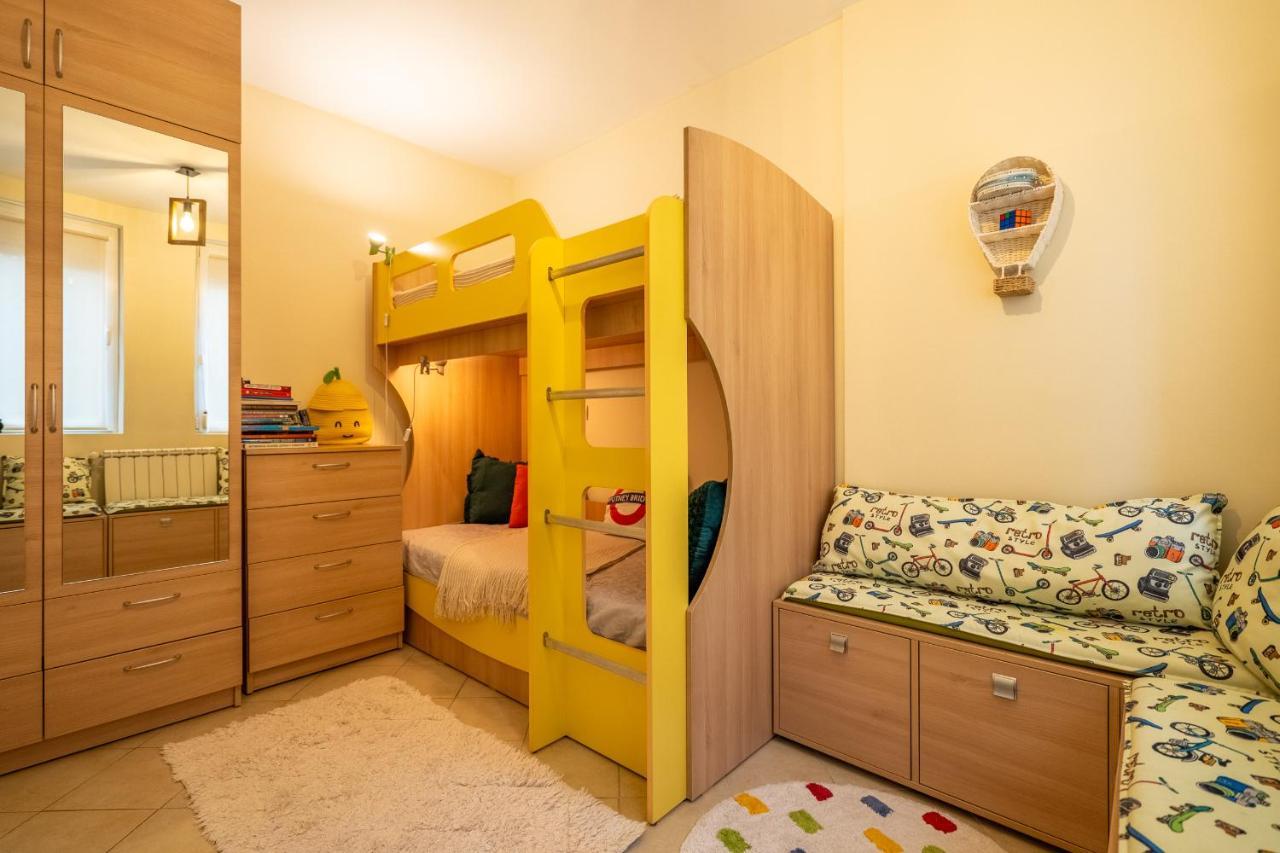 Premium Comfy 2Bdr Apt - Free Parking - Fast Wi-Fi Sofia Eksteriør bilde