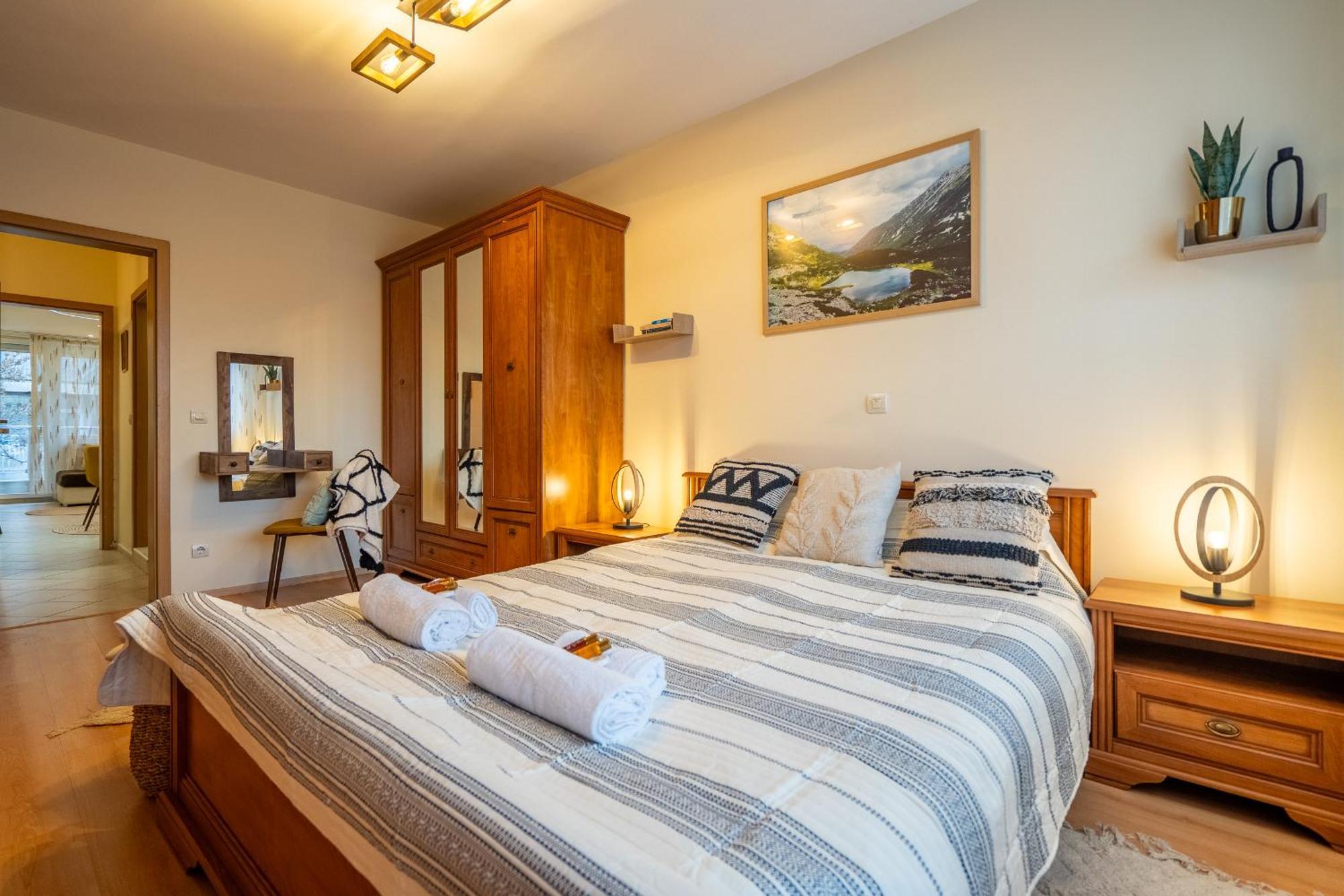 Premium Comfy 2Bdr Apt - Free Parking - Fast Wi-Fi Sofia Eksteriør bilde