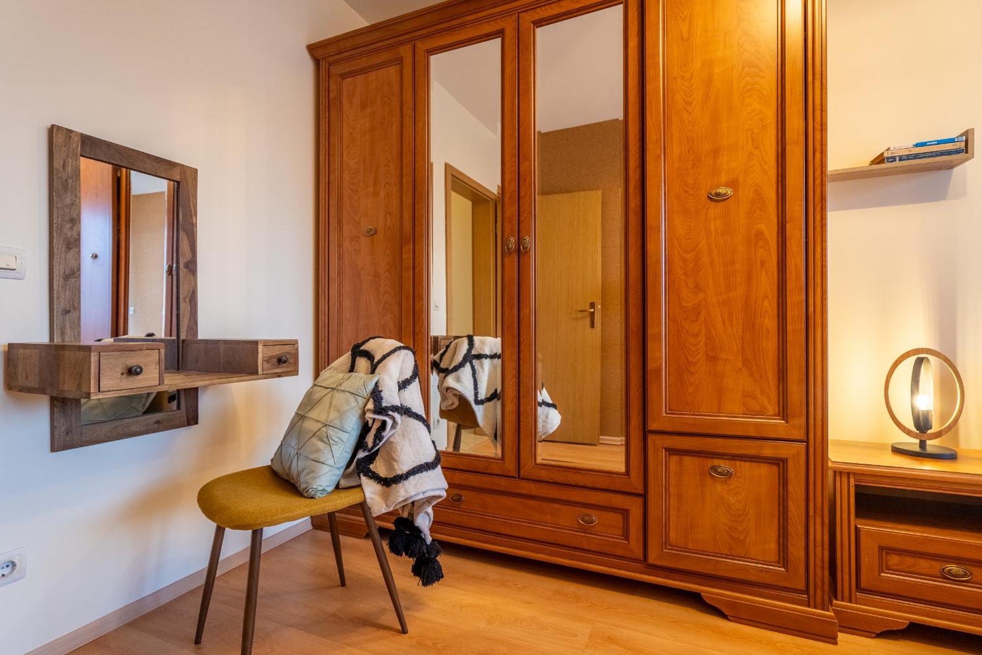 Premium Comfy 2Bdr Apt - Free Parking - Fast Wi-Fi Sofia Eksteriør bilde