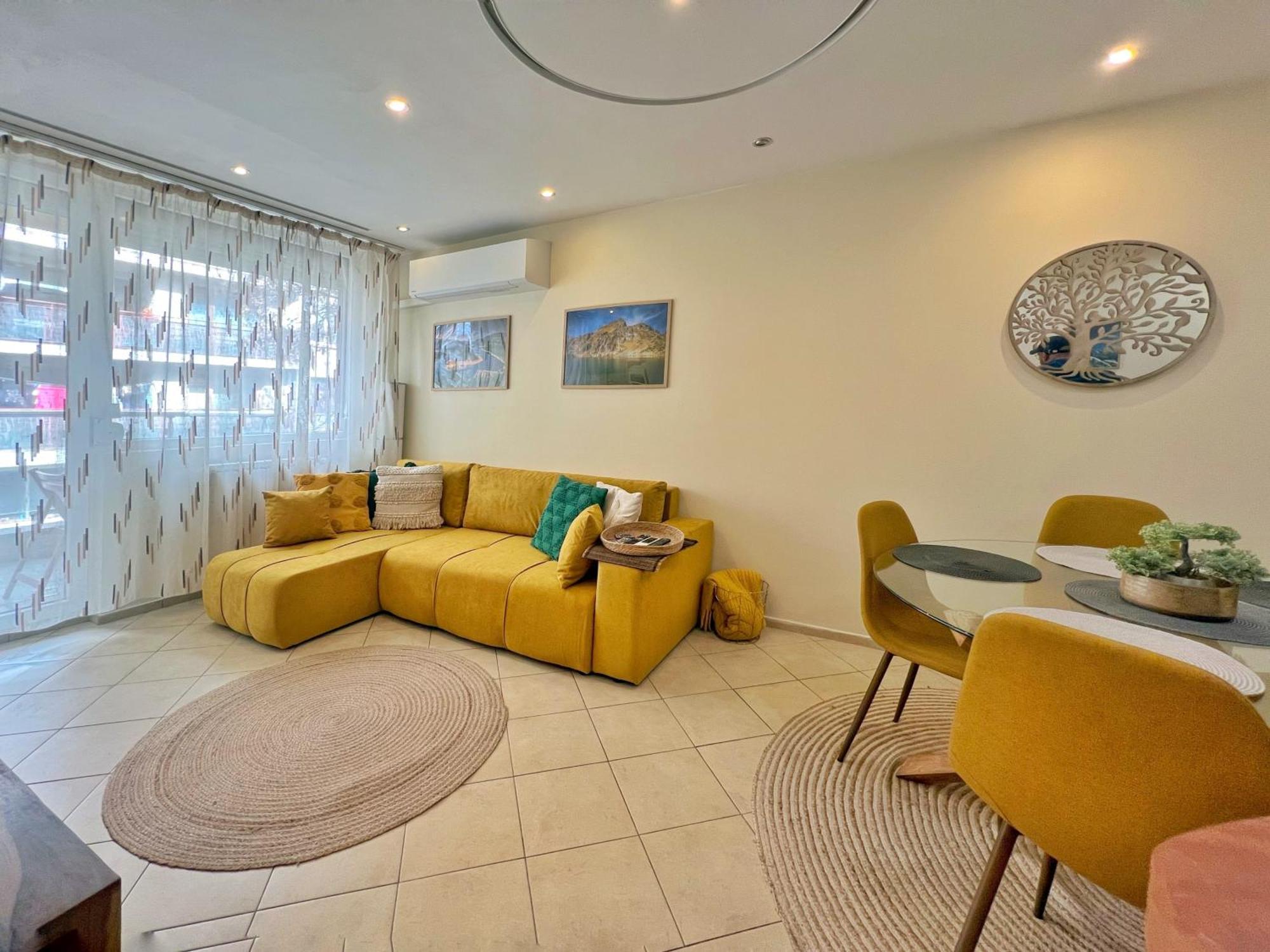 Premium Comfy 2Bdr Apt - Free Parking - Fast Wi-Fi Sofia Eksteriør bilde